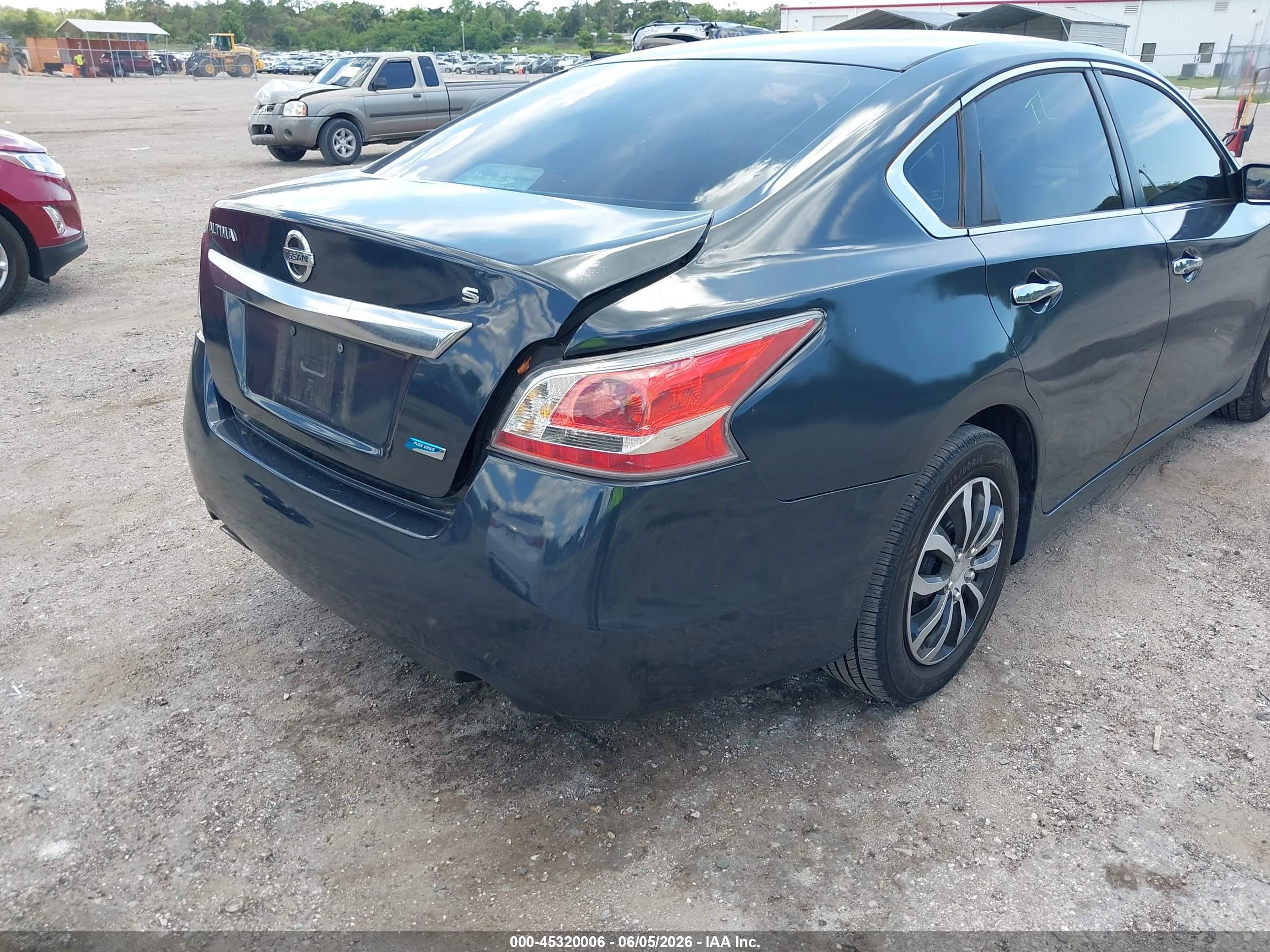 2013 Nissan Altima 2.5 S Gray vin: 1N4AL3AP8DC216763