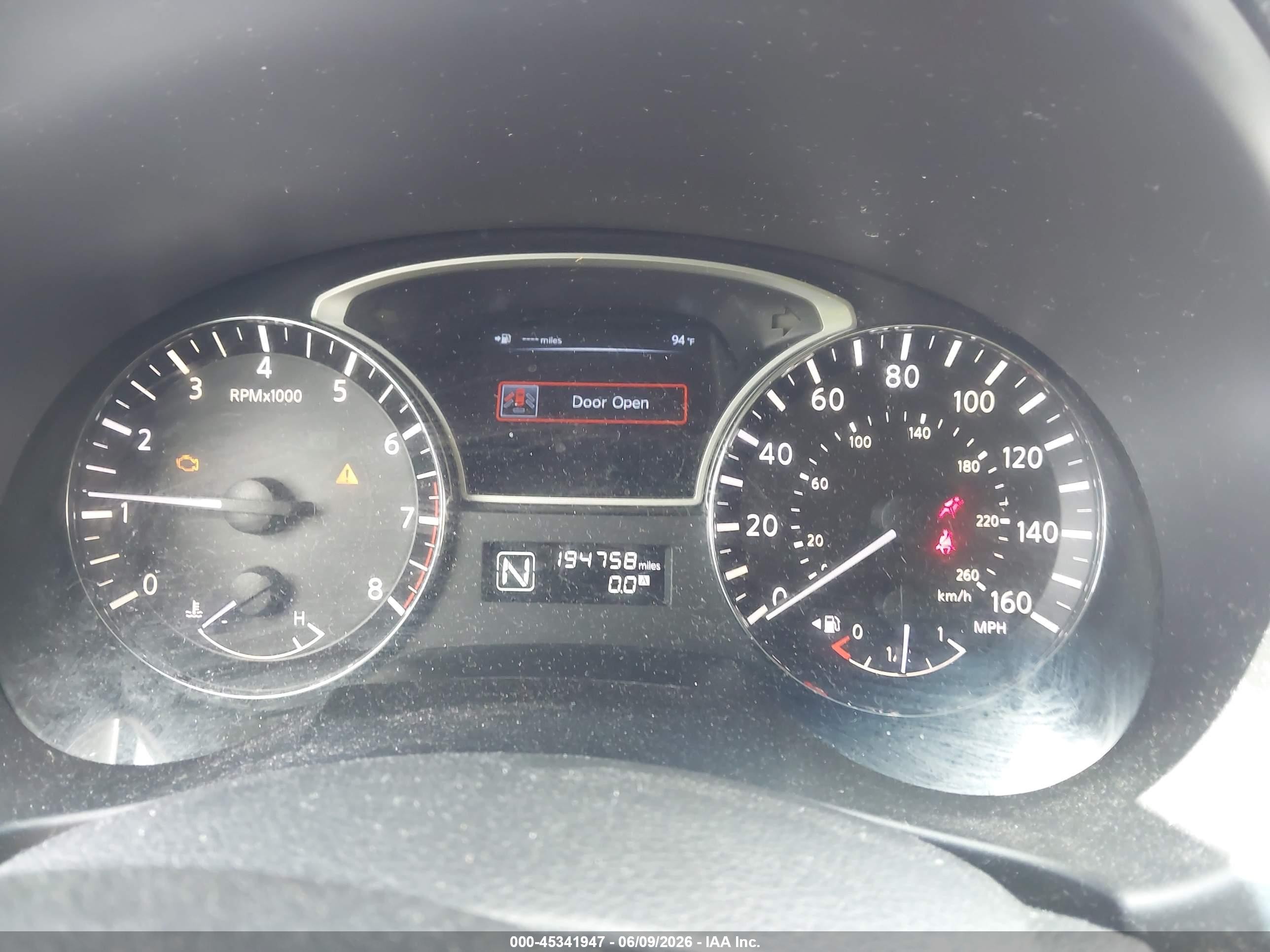 2013 Nissan Altima 2.5 S Red vin: 1N4AL3AP8DC220196