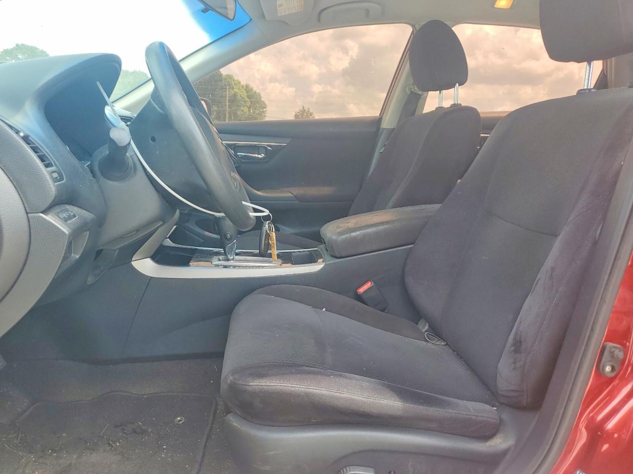 2013 Nissan Altima 2.5 Red vin: 1N4AL3AP8DC225334