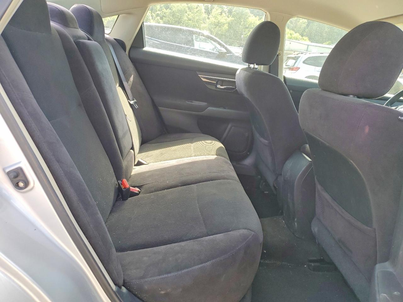 2013 Nissan Altima 2.5 Серебряный vin: 1N4AL3AP8DC231067