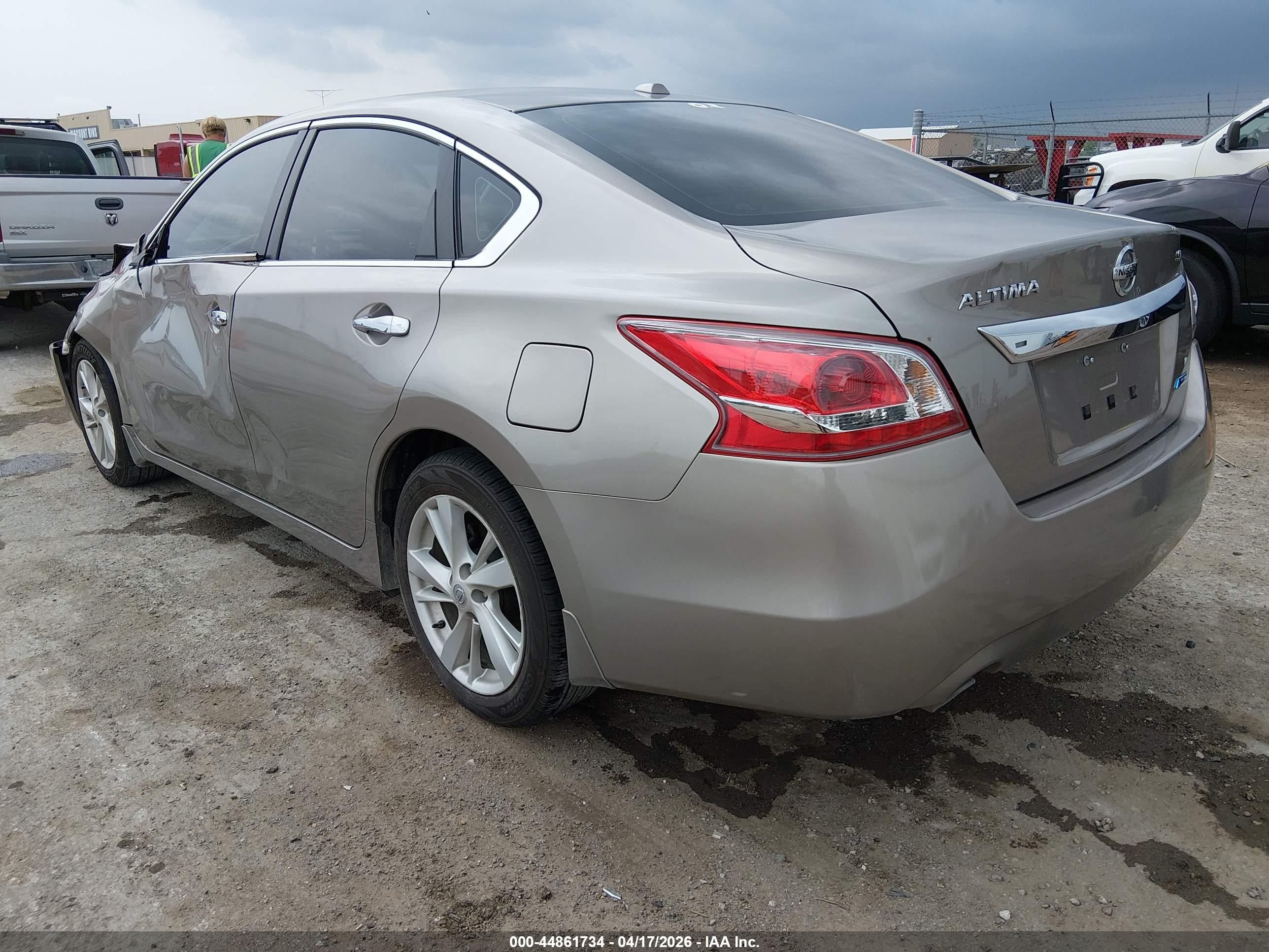 2013 Nissan Altima 2.5 Sv Tan vin: 1N4AL3AP8DC237628