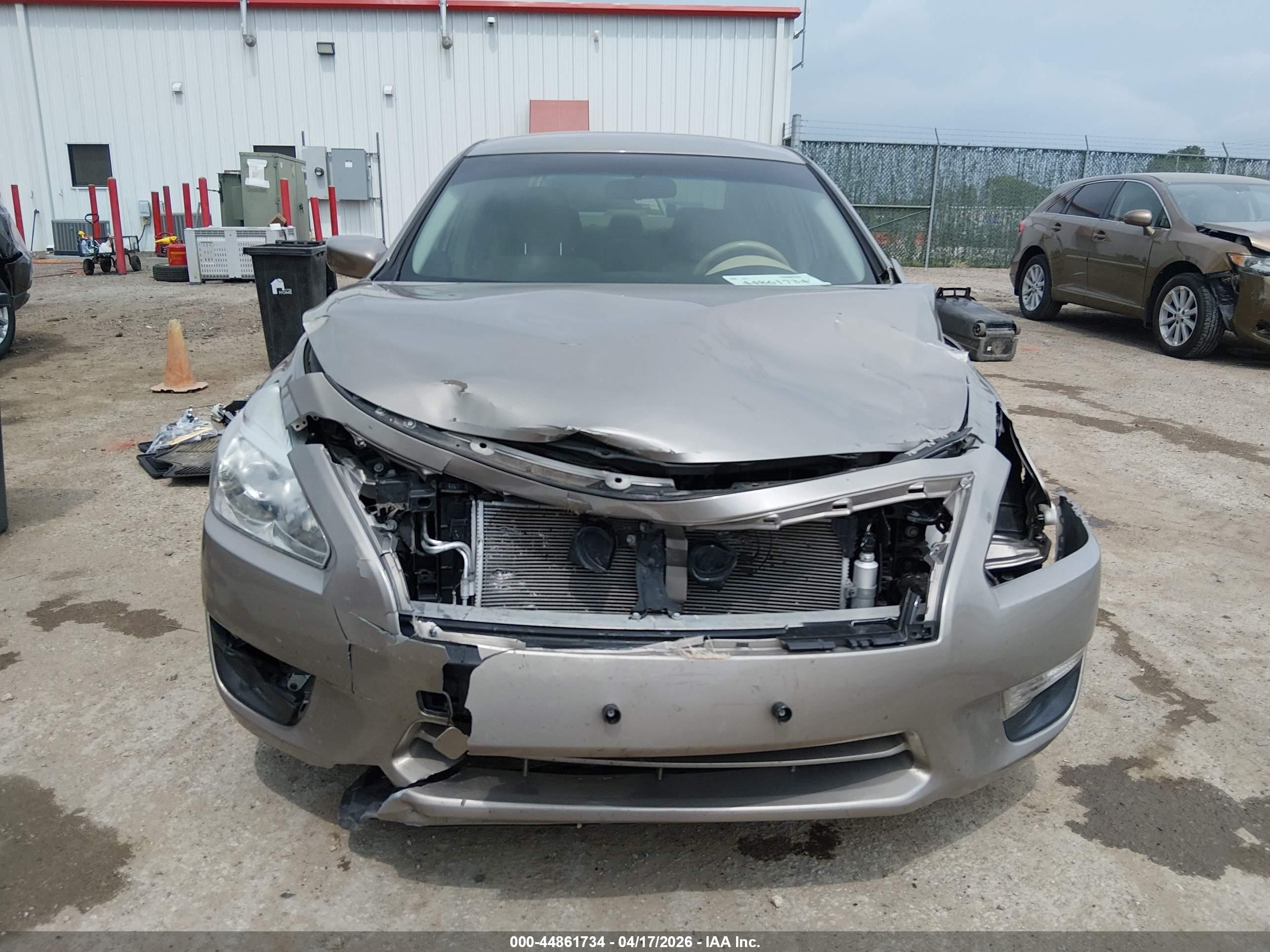2013 Nissan Altima 2.5 Sv Tan vin: 1N4AL3AP8DC237628