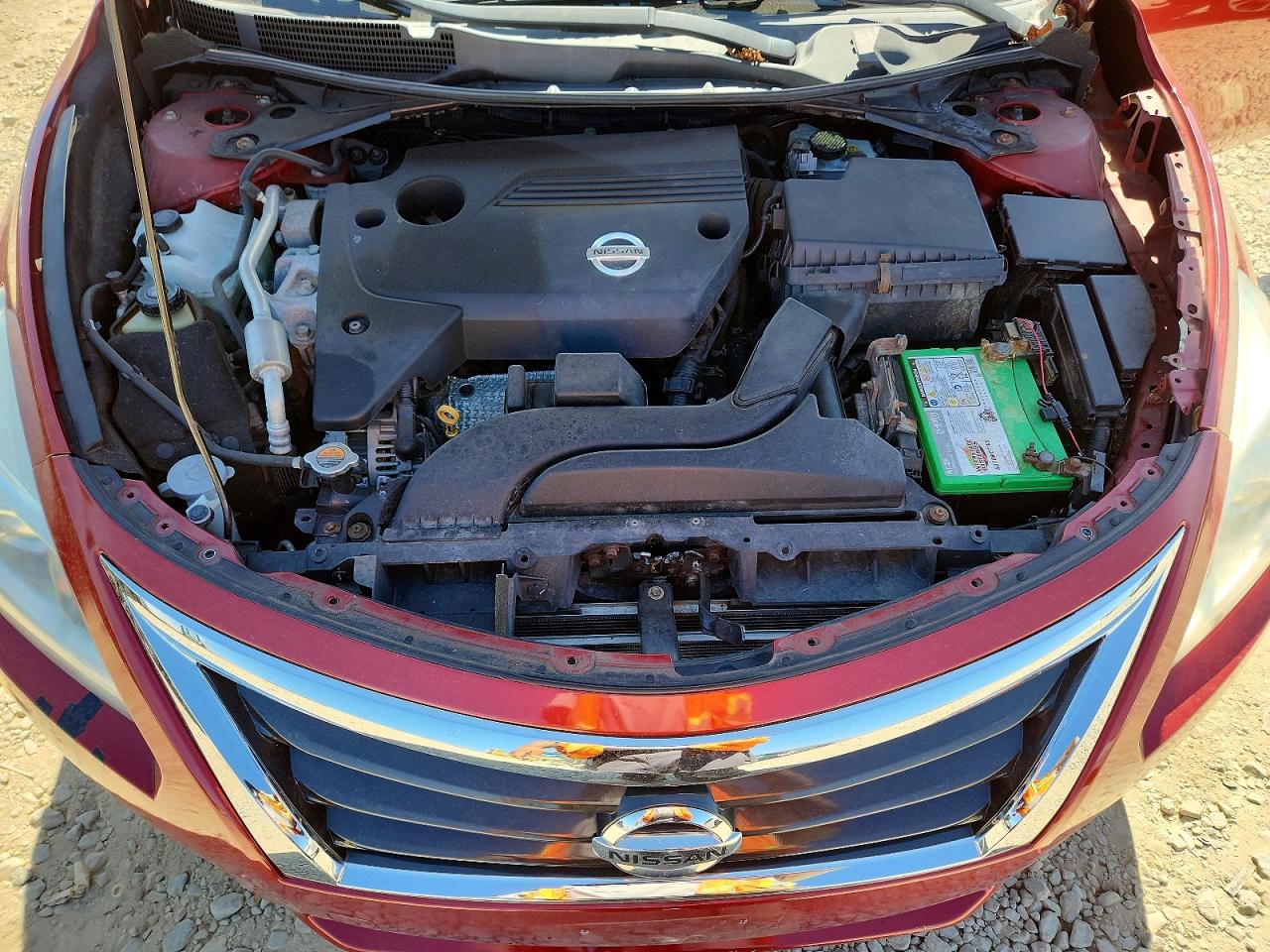 2013 Nissan Altima 2.5 Red vin: 1N4AL3AP8DC249178