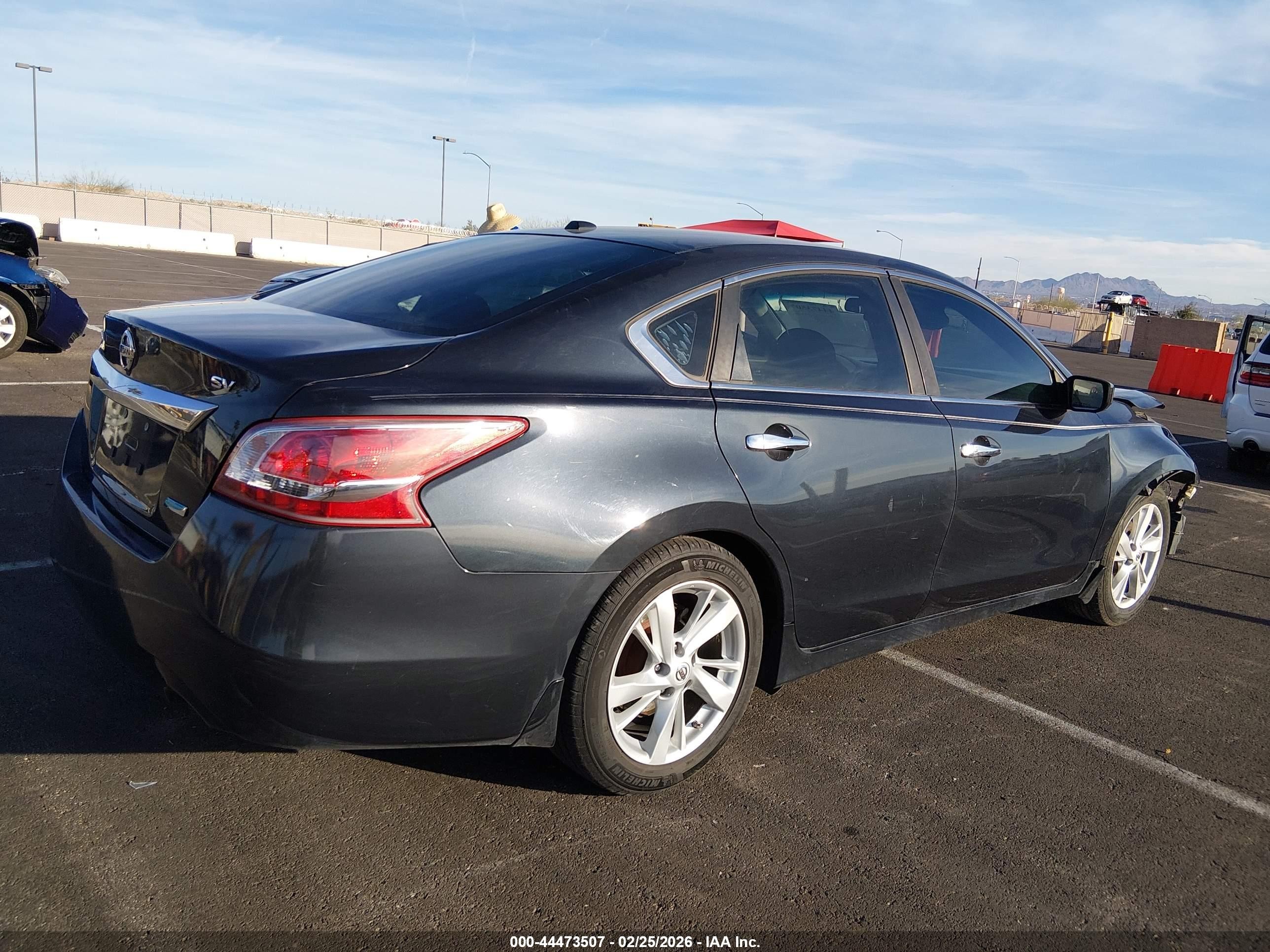 2013 Nissan Altima 2.5 Sv Gray vin: 1N4AL3AP8DC258379