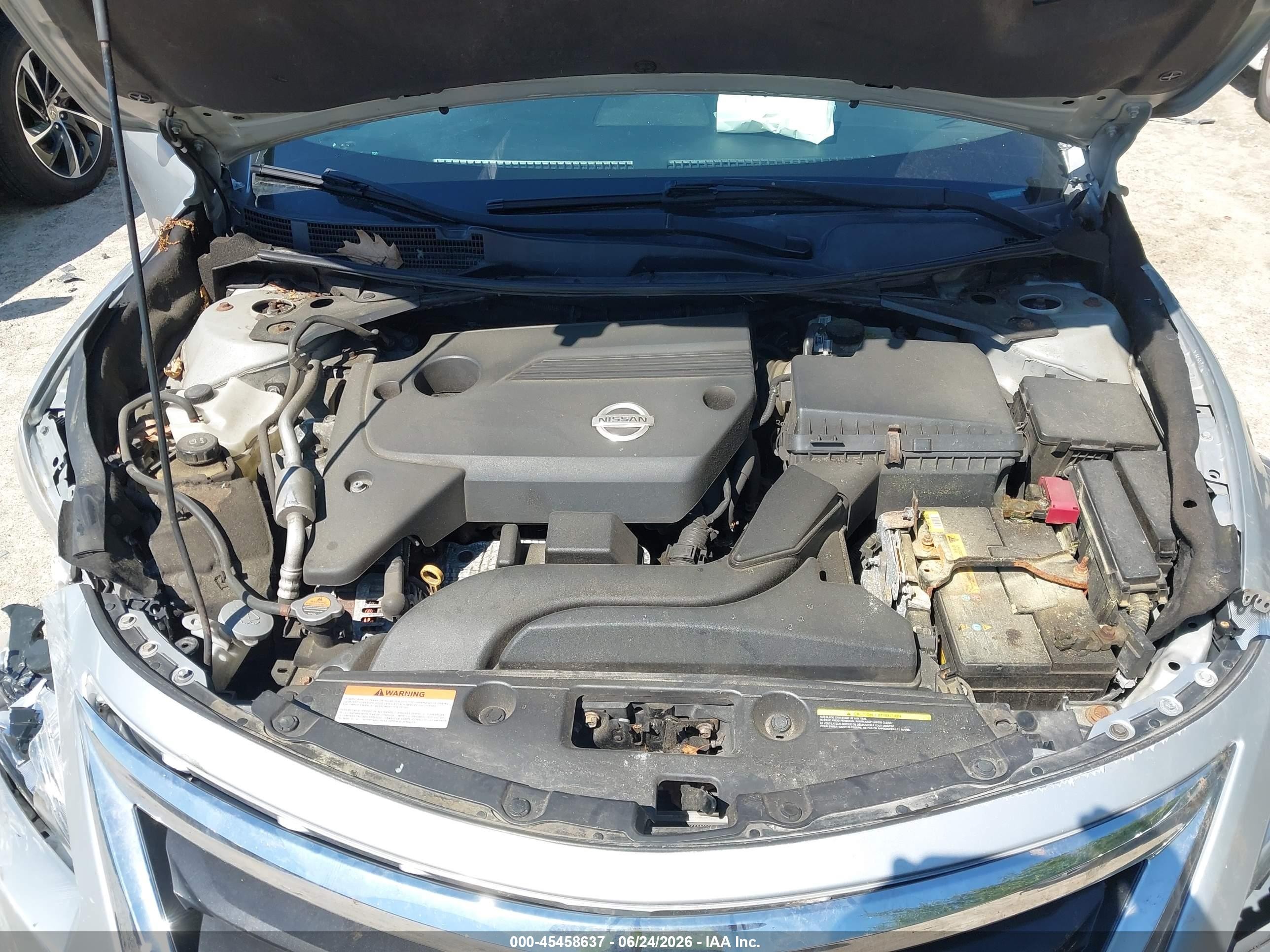 2013 Nissan Altima 2.5 S Silver vin: 1N4AL3AP8DC271018