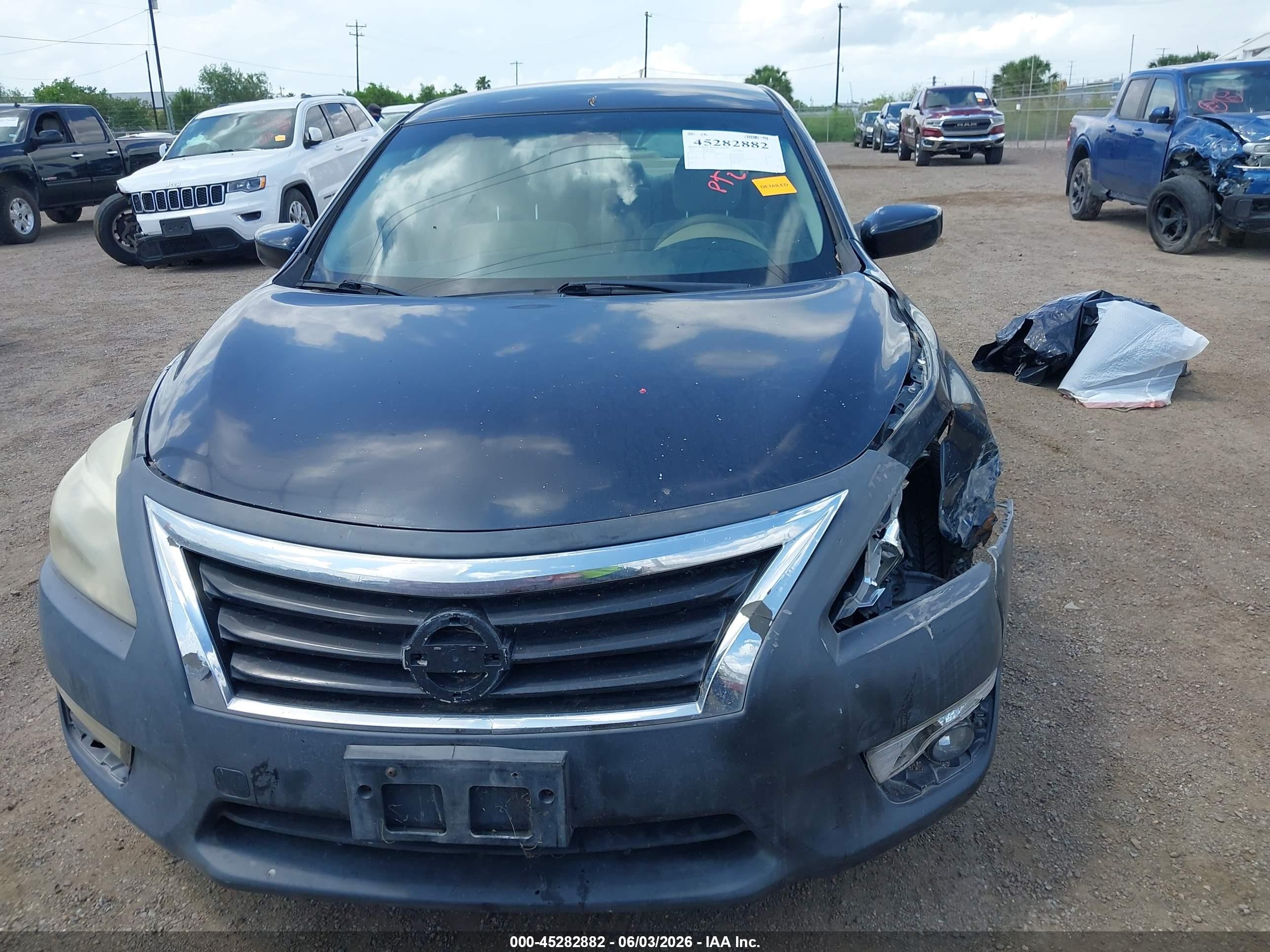 2013 Nissan Altima 2.5 Sv Gray vin: 1N4AL3AP8DC285260