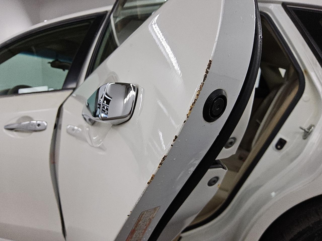 2013 Nissan Altima 2.5 White vin: 1N4AL3AP8DC289857 Damage: Left Rear Door, Light Scratch, 5 To 6 Inches