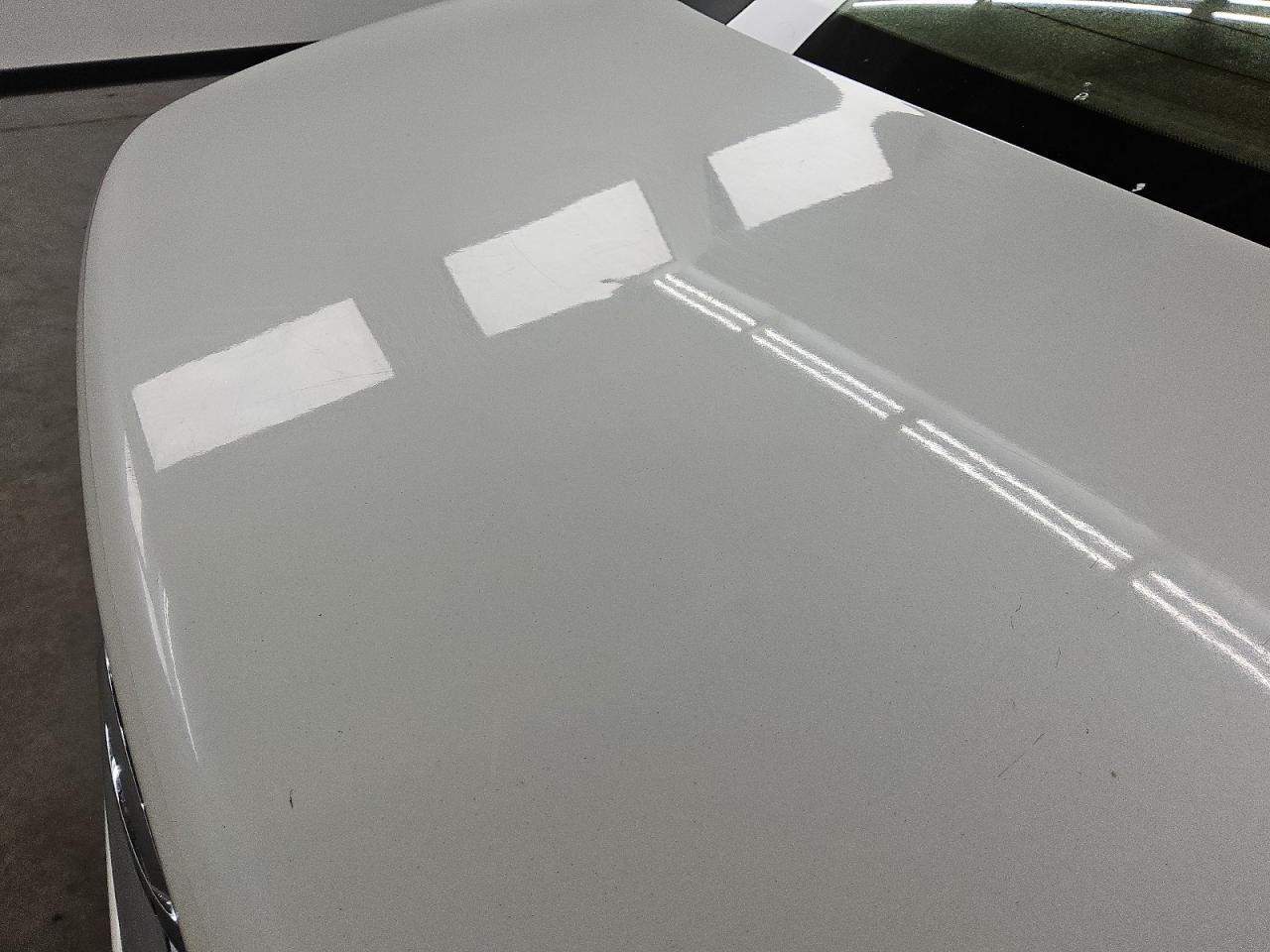 2013 Nissan Altima 2.5 White vin: 1N4AL3AP8DC289857 Damage: Deck Lid, Dent(S) W/No Paint Dmg, 2 To 3 Inches