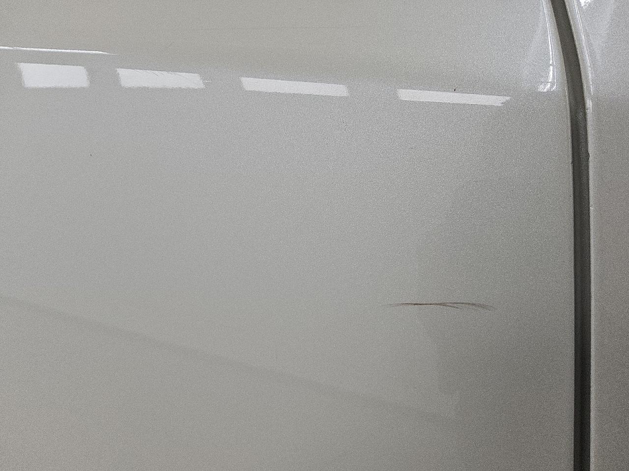 2013 Nissan Altima 2.5 White vin: 1N4AL3AP8DC289857 Damage: Right Rear Door, Light Scratch, 4 To 5 Inches
