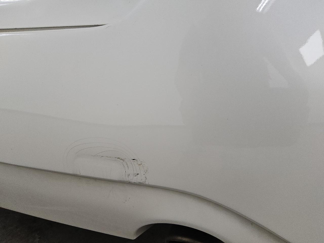 2013 Nissan Altima 2.5 White vin: 1N4AL3AP8DC289857 Damage: Rear Bumper, Multiple Scratches Light, 10 Or More