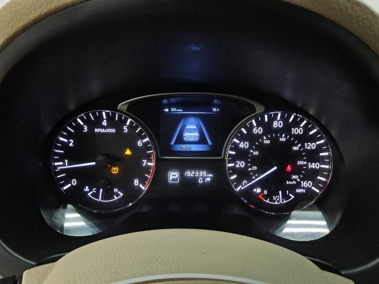 2013 Nissan Altima 2.5 White vin: 1N4AL3AP8DC289857 Damage: Warning - Tire Pressure, On, Unacceptable
