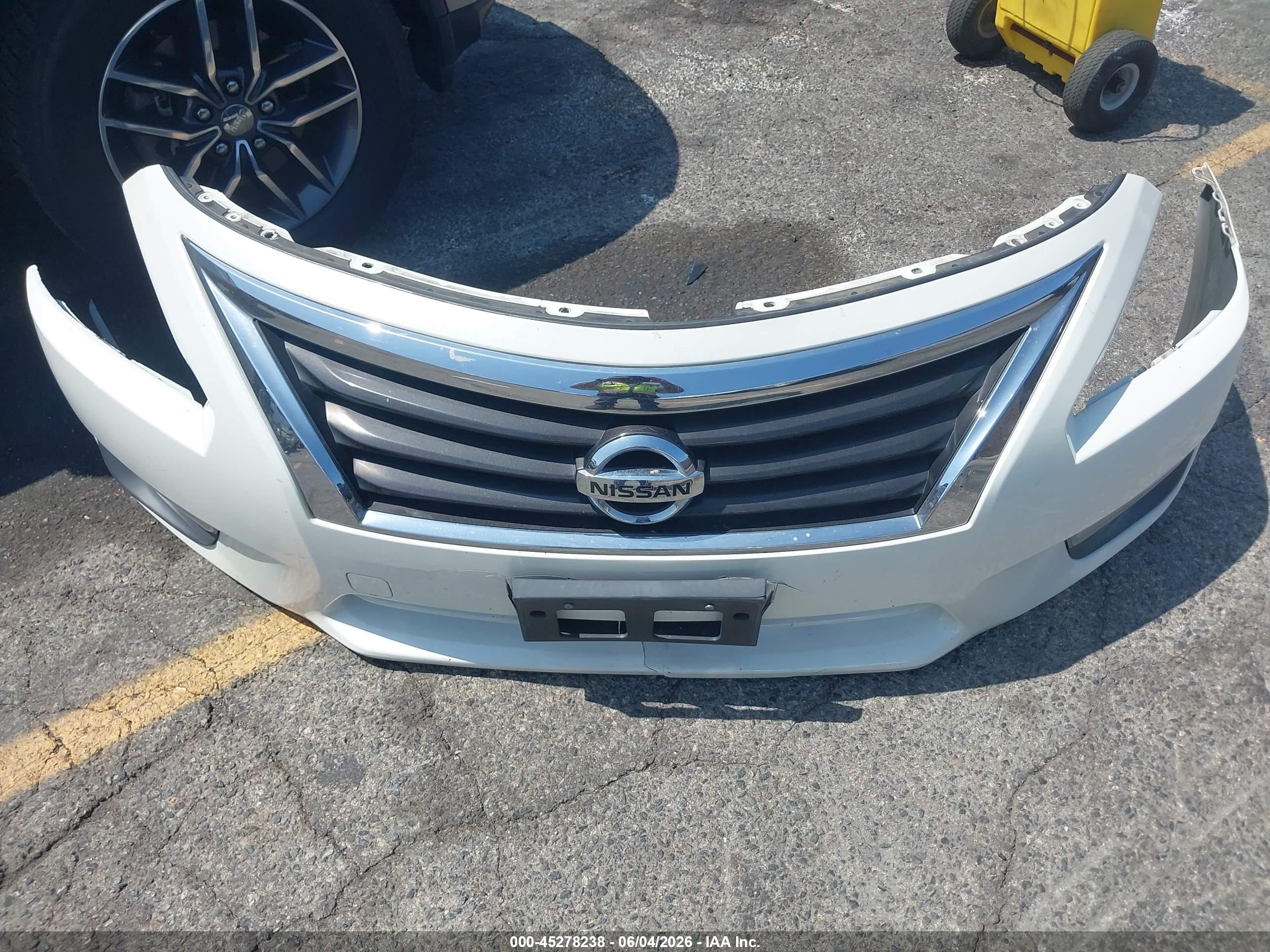 2013 Nissan Altima 2.5 White vin: 1N4AL3AP8DC295173