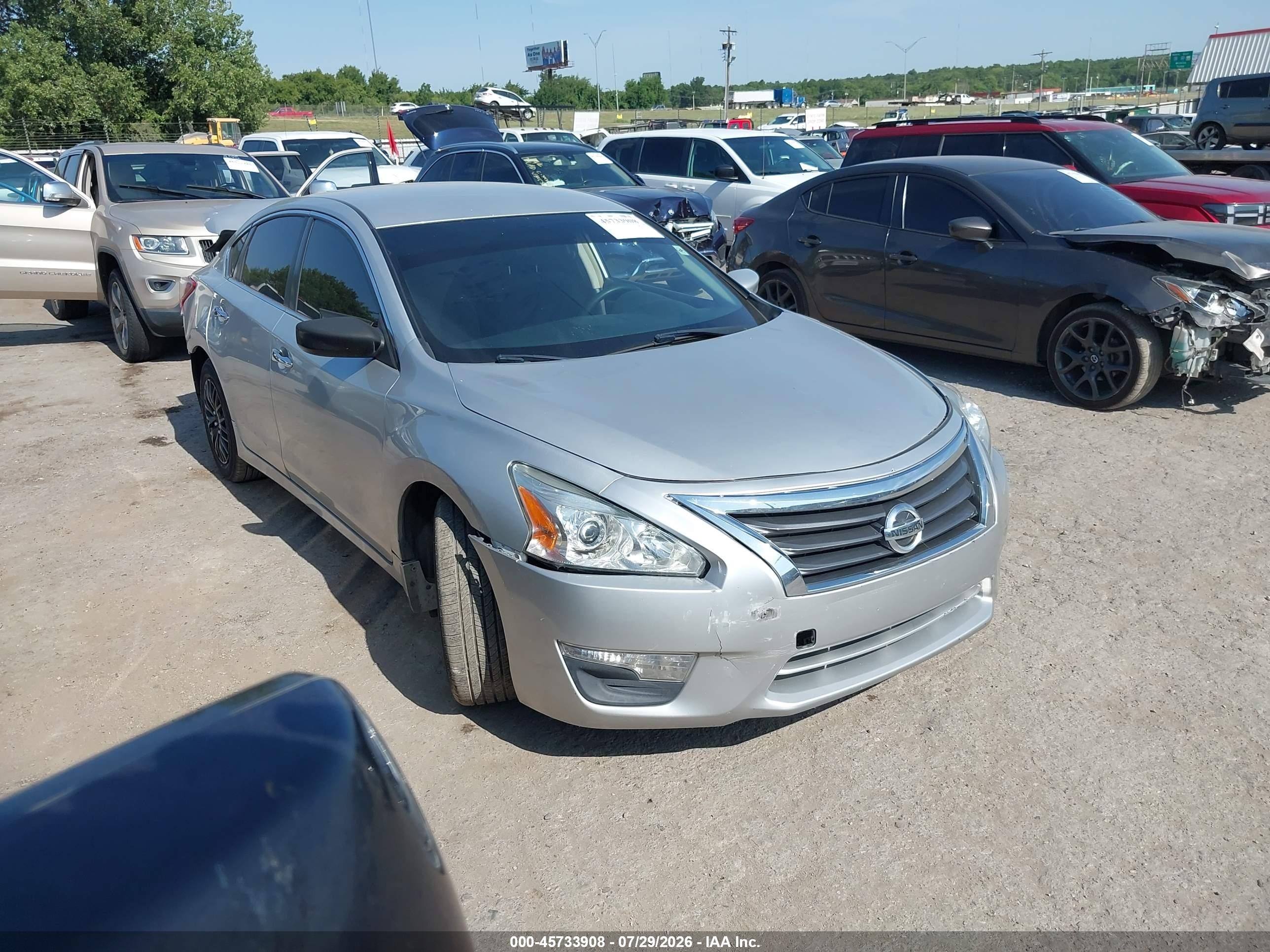 2013 Nissan Altima 2.5 S Silver vin: 1N4AL3AP8DC901894