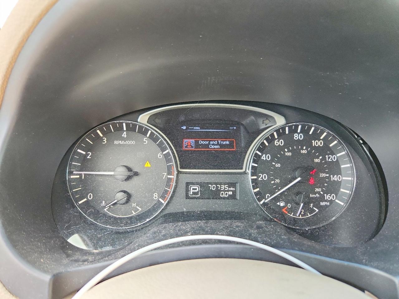2013 Nissan Altima 2.5 Red vin: 1N4AL3AP8DC906142