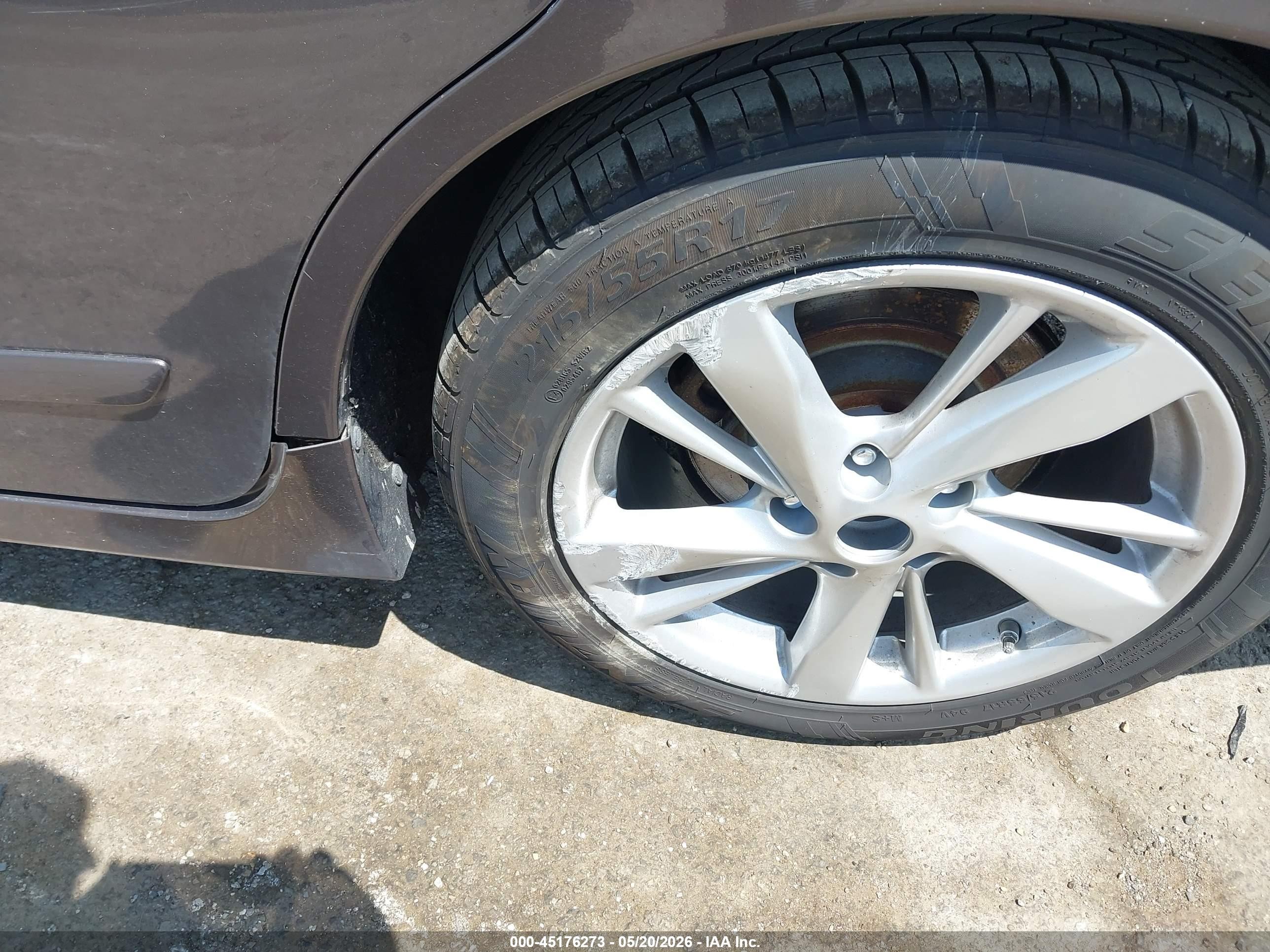 2013 Nissan Altima 2.5 Sv Brown vin: 1N4AL3AP8DC910045