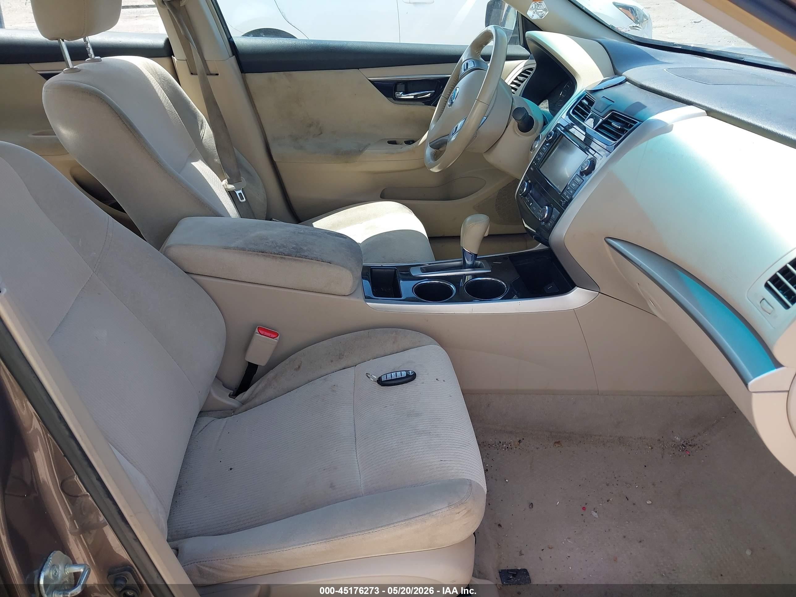 2013 Nissan Altima 2.5 Sv Brown vin: 1N4AL3AP8DC910045