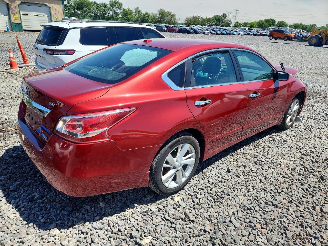 2013 Nissan Altima 2.5 Red vin: 1N4AL3AP8DC916704