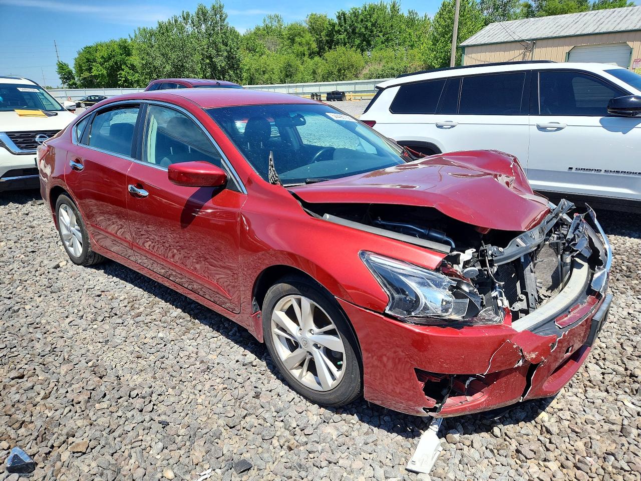 2013 Nissan Altima 2.5 Red vin: 1N4AL3AP8DC916704