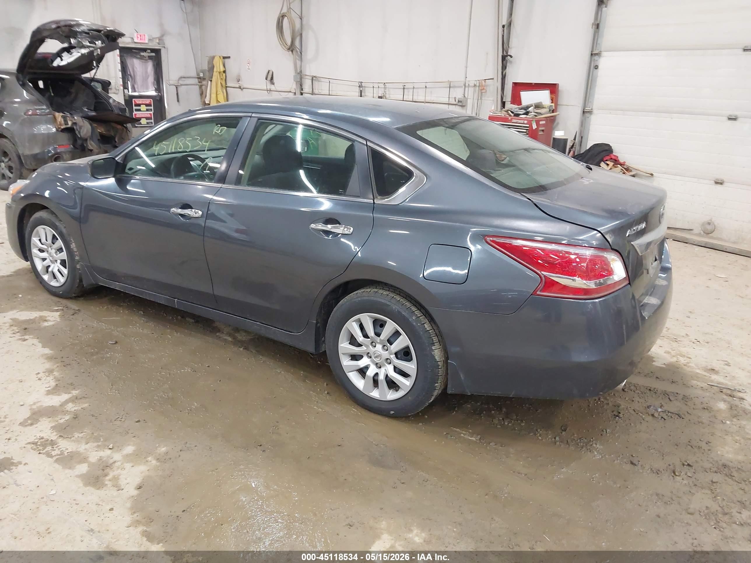 2013 Nissan Altima 2.5 S Gray vin: 1N4AL3AP8DC921742