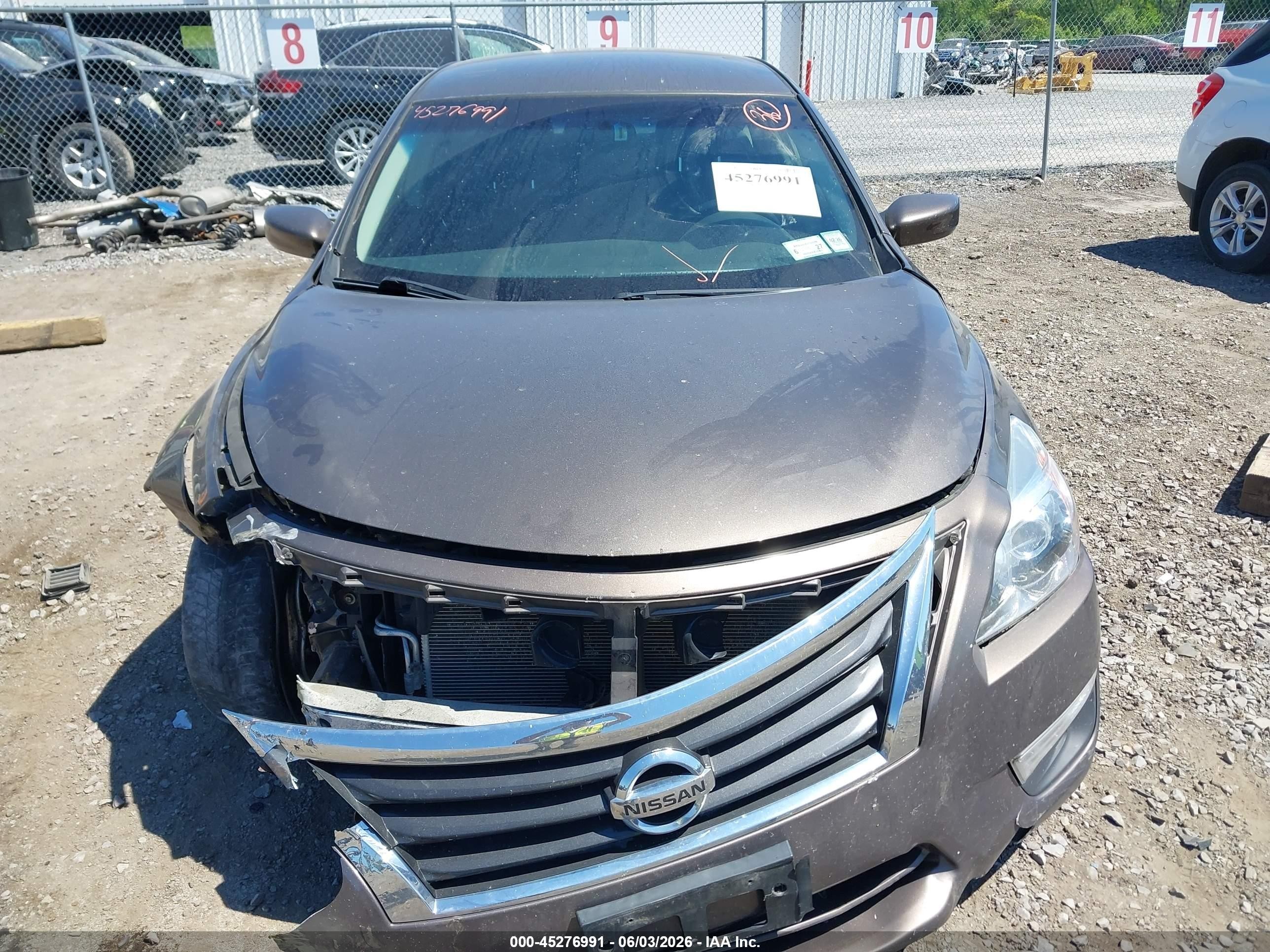 2013 Nissan Altima 2.5 Sv Brown vin: 1N4AL3AP8DN440605