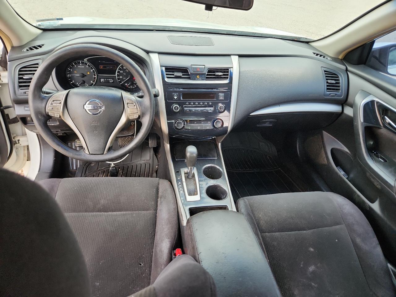 2013 Nissan Altima White vin: 1N4AL3AP8DN454620