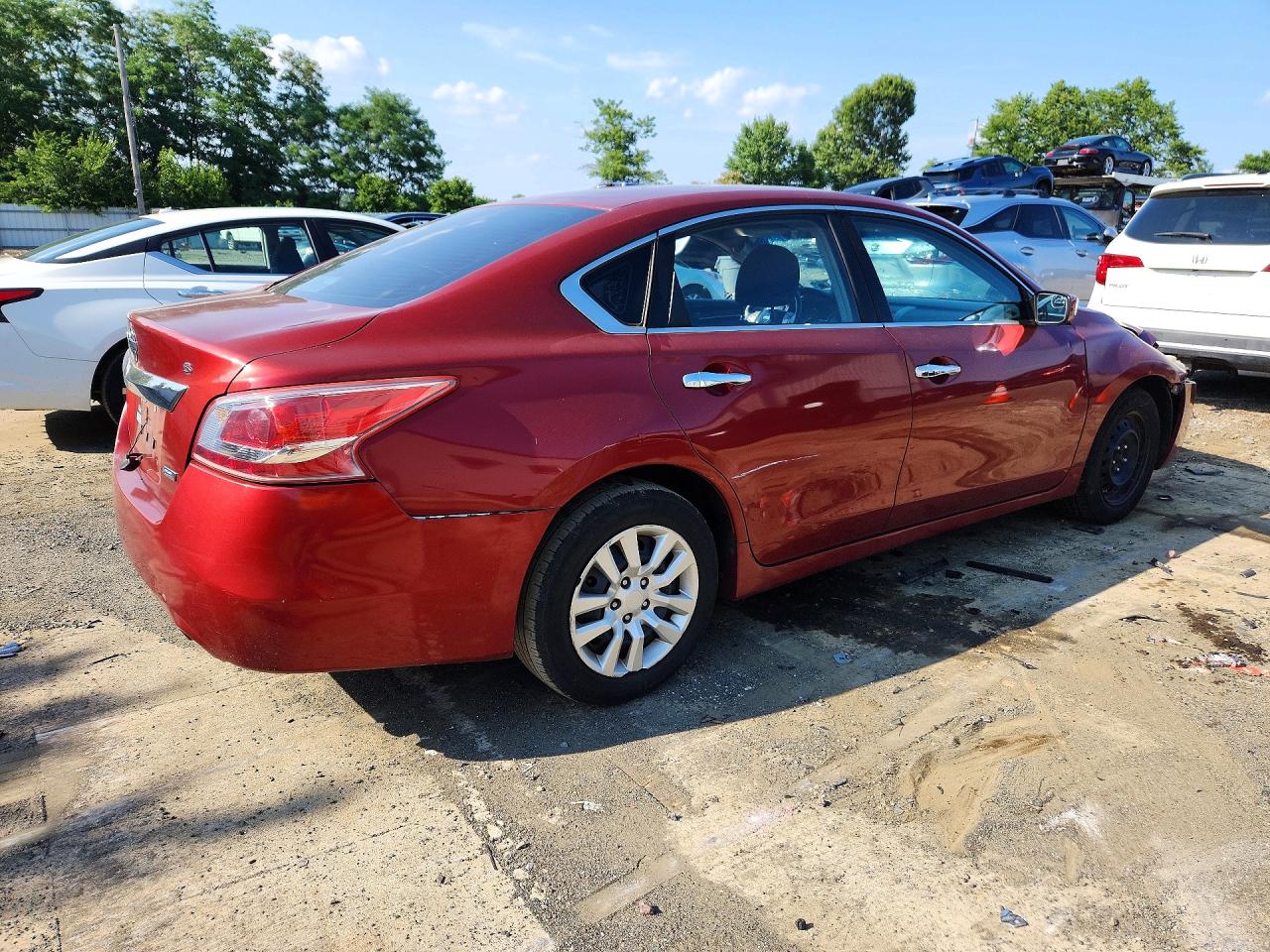 2013 Nissan Altima 2.5 Red vin: 1N4AL3AP8DN464094