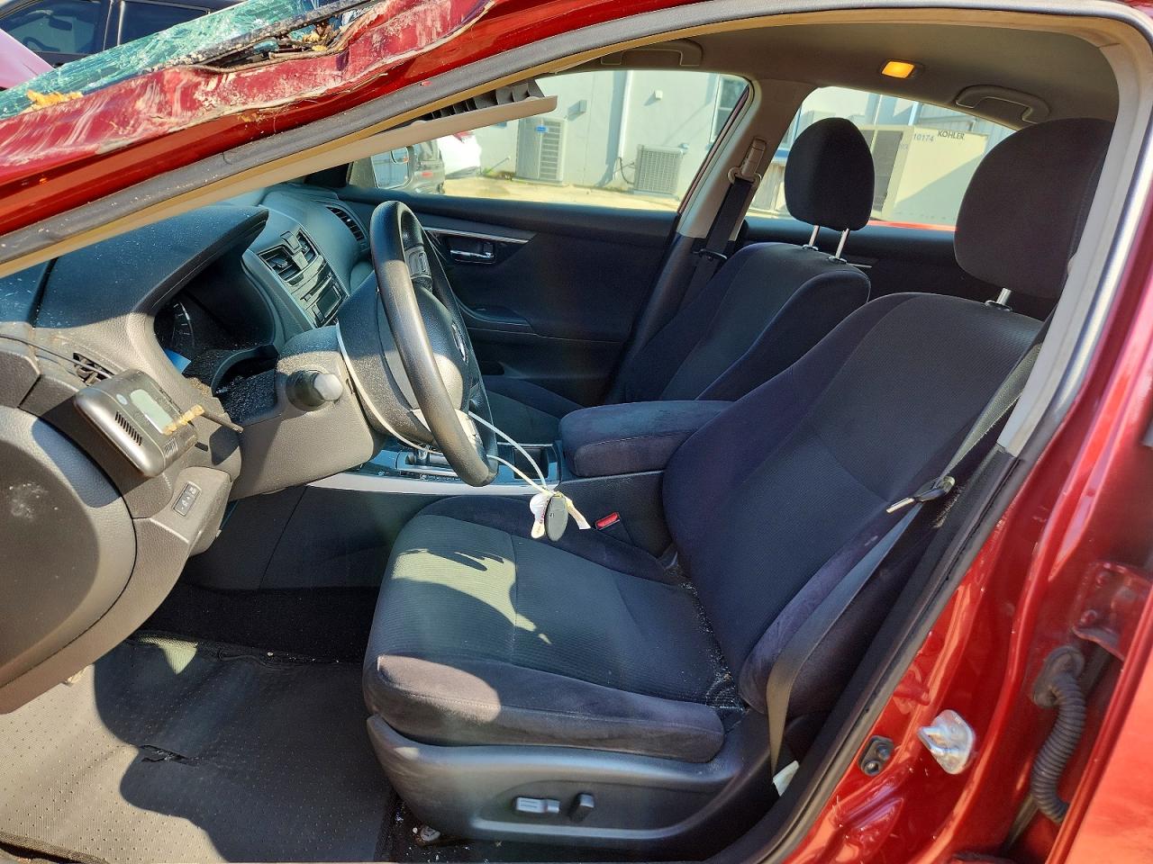 2013 Nissan Altima 2.5 Red vin: 1N4AL3AP8DN464094