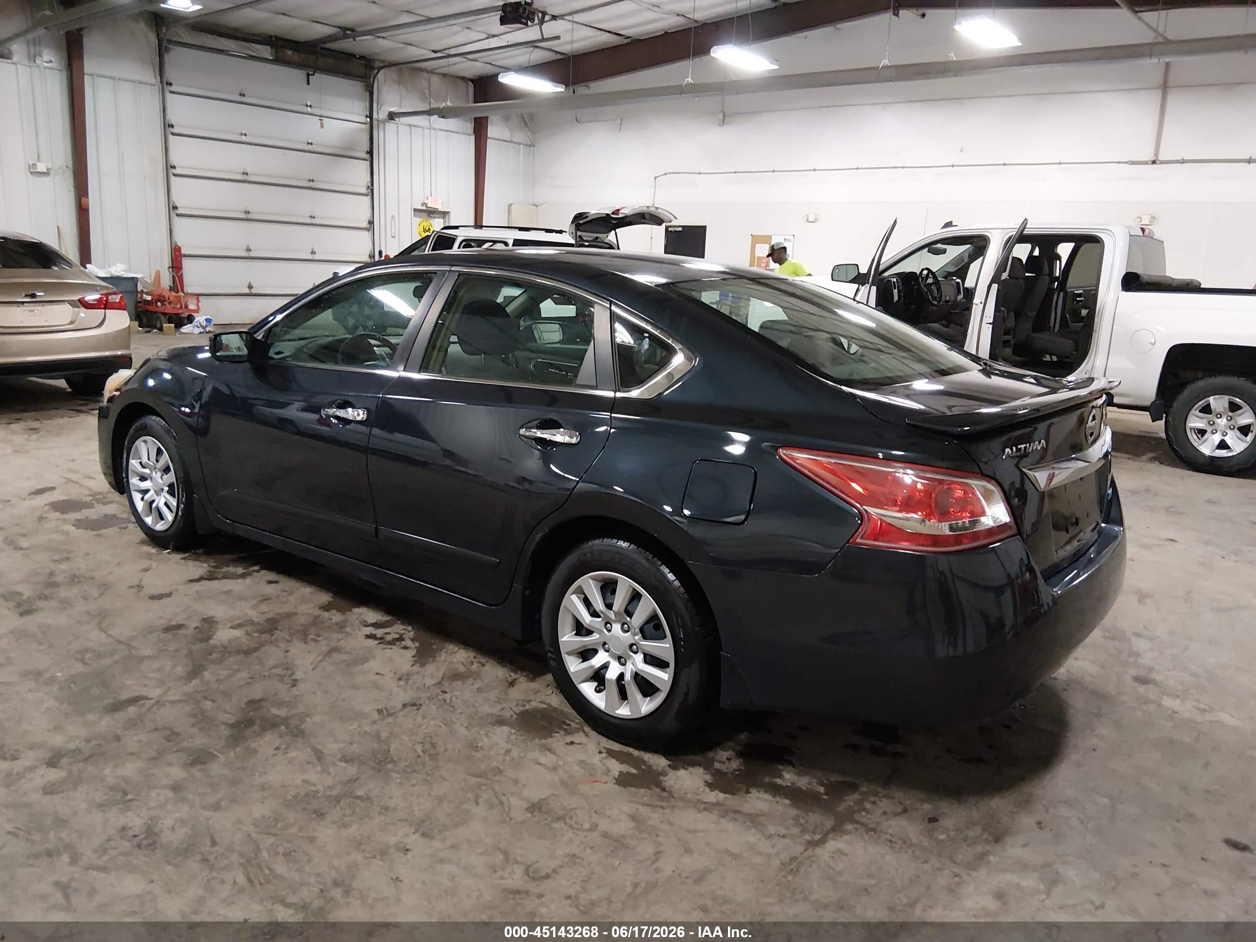 2013 Nissan Altima 2.5 S Blue vin: 1N4AL3AP8DN509020