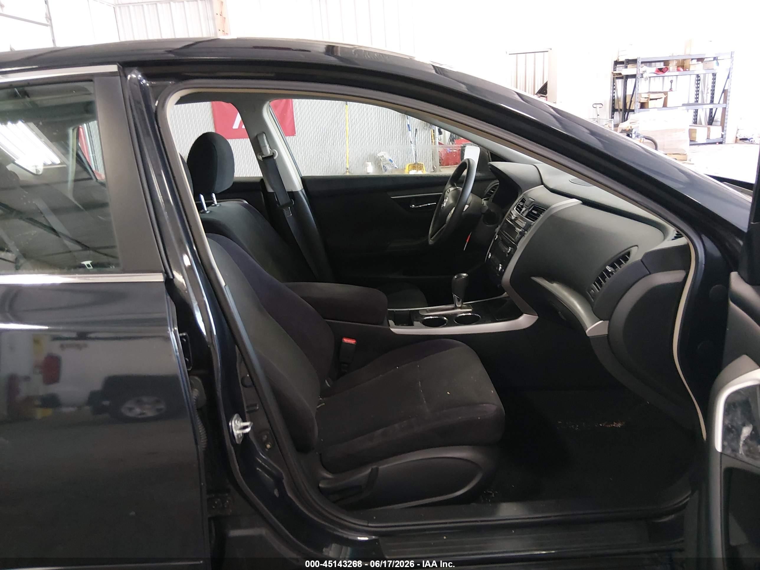2013 Nissan Altima 2.5 S Blue vin: 1N4AL3AP8DN509020