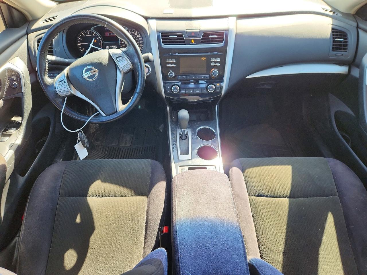 2013 Nissan Altima 2.5 Red vin: 1N4AL3AP8DN519322