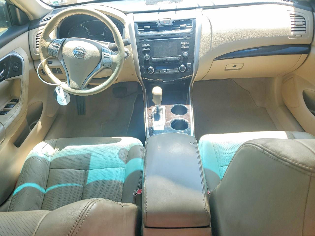2013 Nissan Altima 2.5 Gold vin: 1N4AL3AP8DN555155