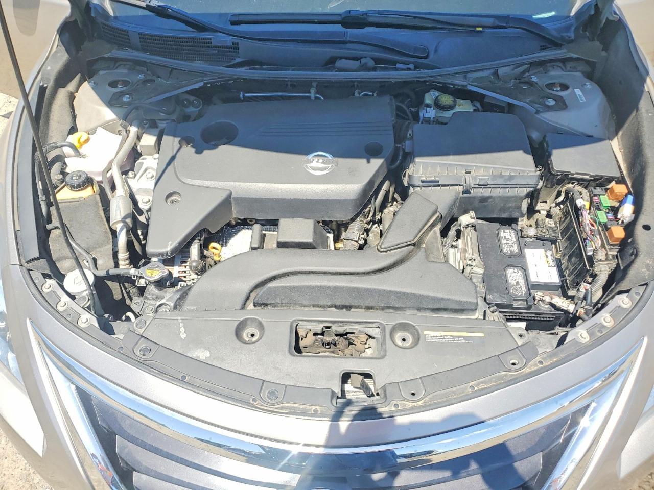 2013 Nissan Altima 2.5 Gold vin: 1N4AL3AP8DN555155