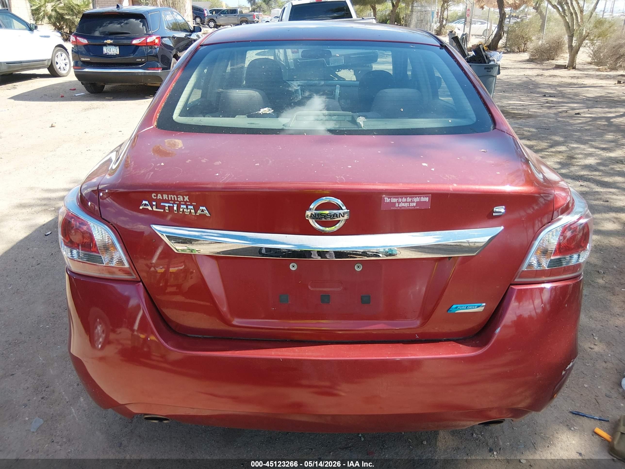 2013 Nissan Altima 2.5 S Red vin: 1N4AL3AP8DN559075
