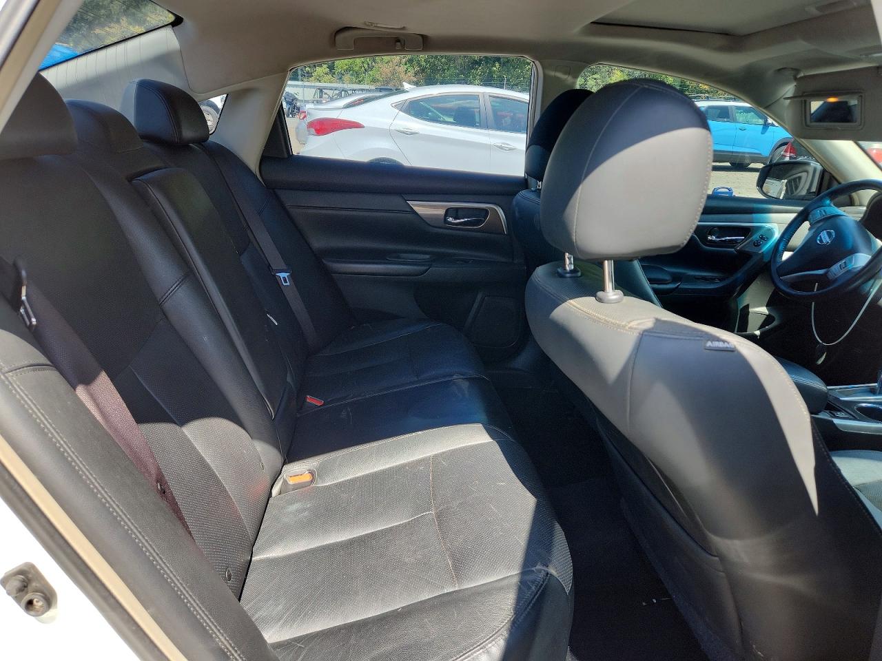 2013 Nissan Altima 2.5 White vin: 1N4AL3AP8DN574630