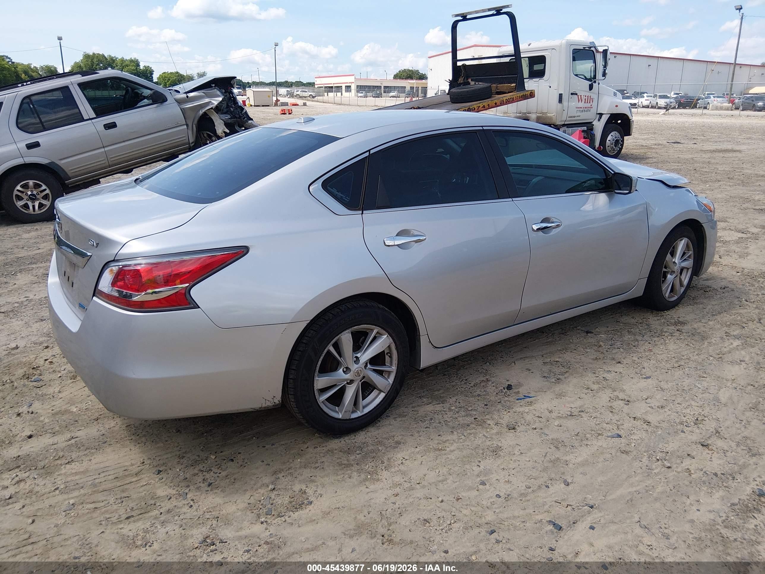 2014 Nissan Altima 2.5 Sv Silver vin: 1N4AL3AP8EC106443