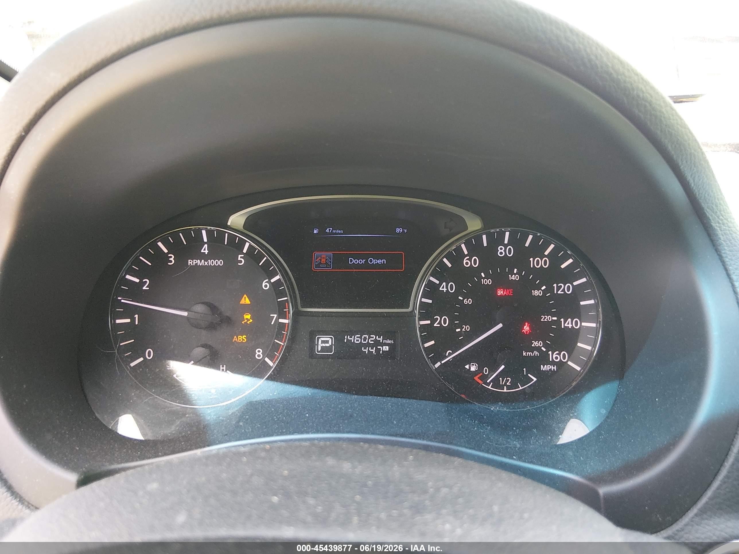 2014 Nissan Altima 2.5 Sv Silver vin: 1N4AL3AP8EC106443