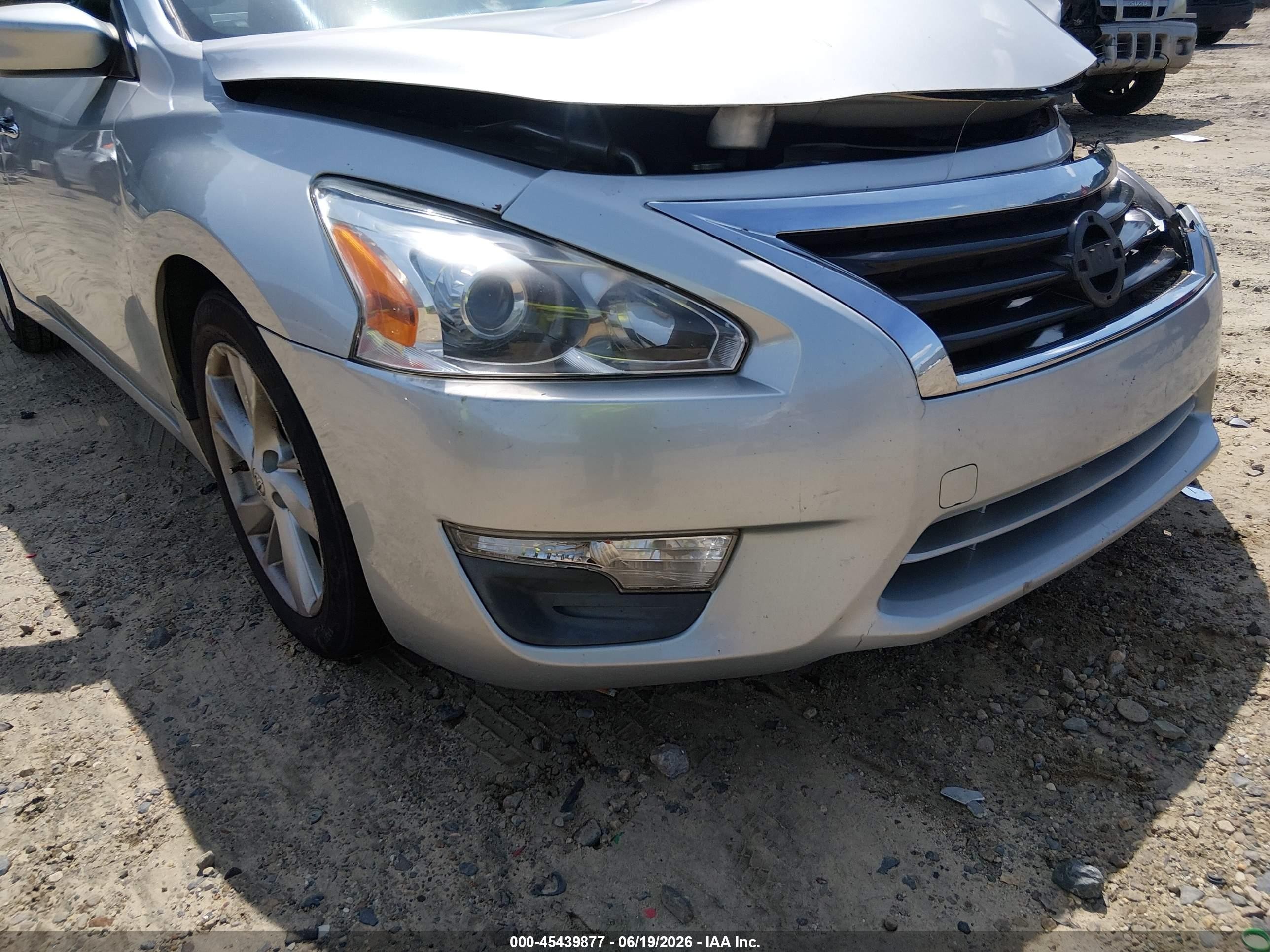 2014 Nissan Altima 2.5 Sv Silver vin: 1N4AL3AP8EC106443