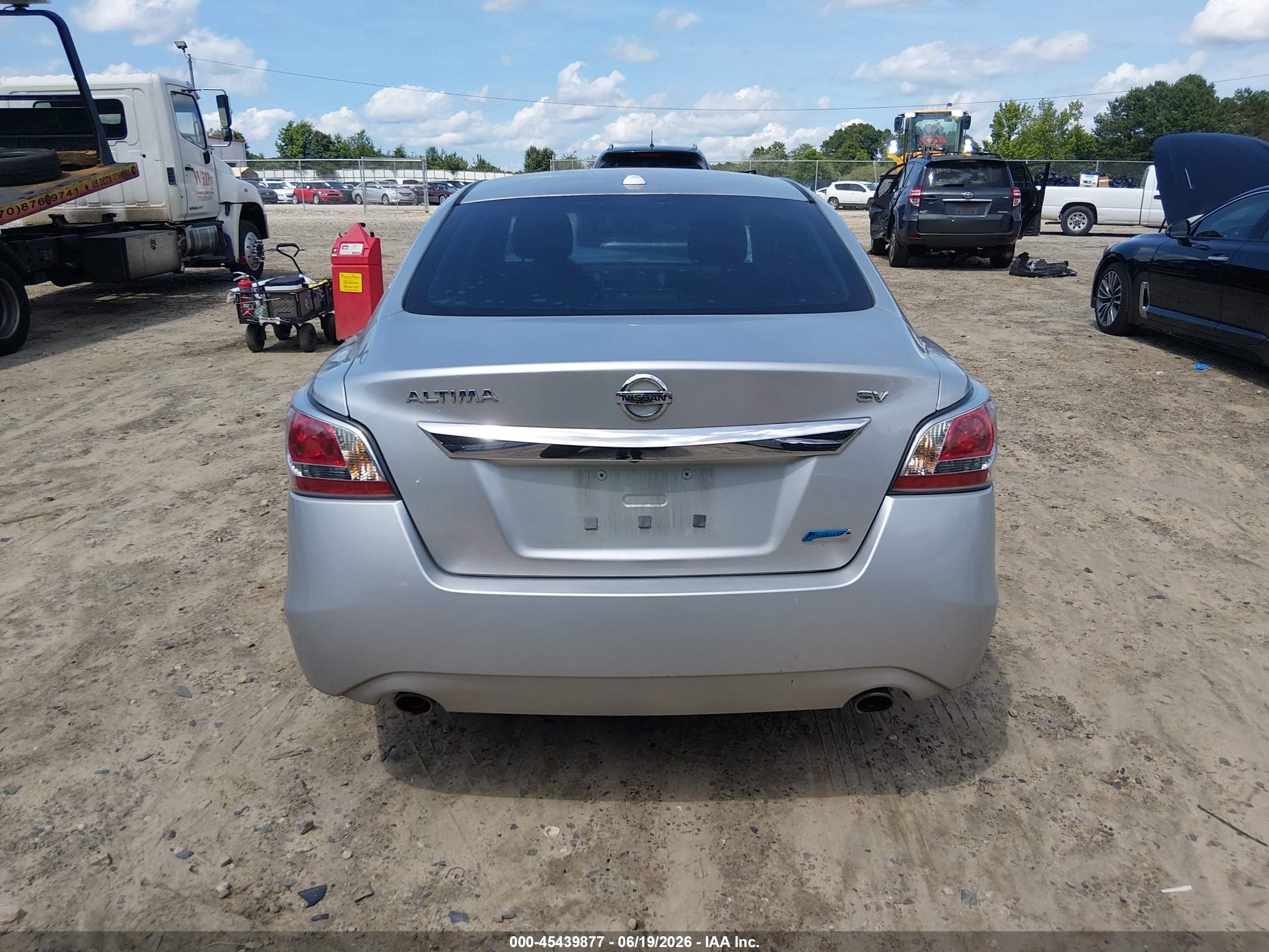 2014 Nissan Altima 2.5 Sv Silver vin: 1N4AL3AP8EC106443