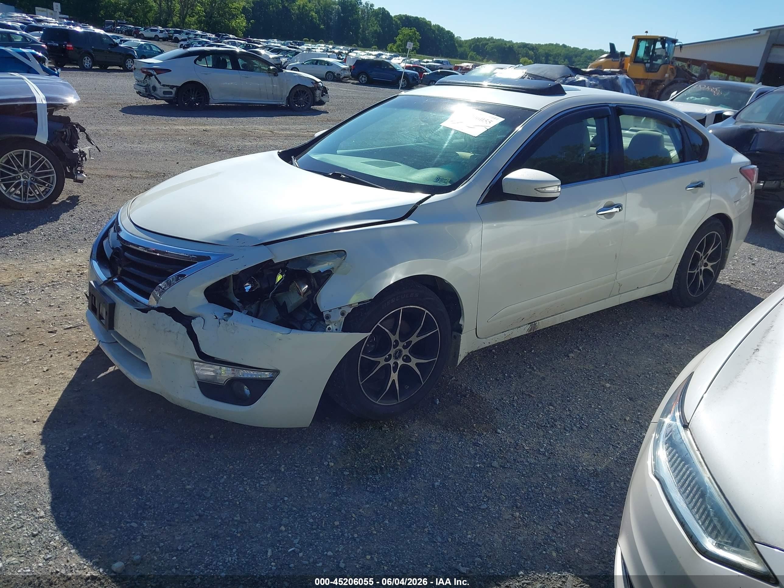 2014 Nissan Altima 2.5 Sv White vin: 1N4AL3AP8EC111979