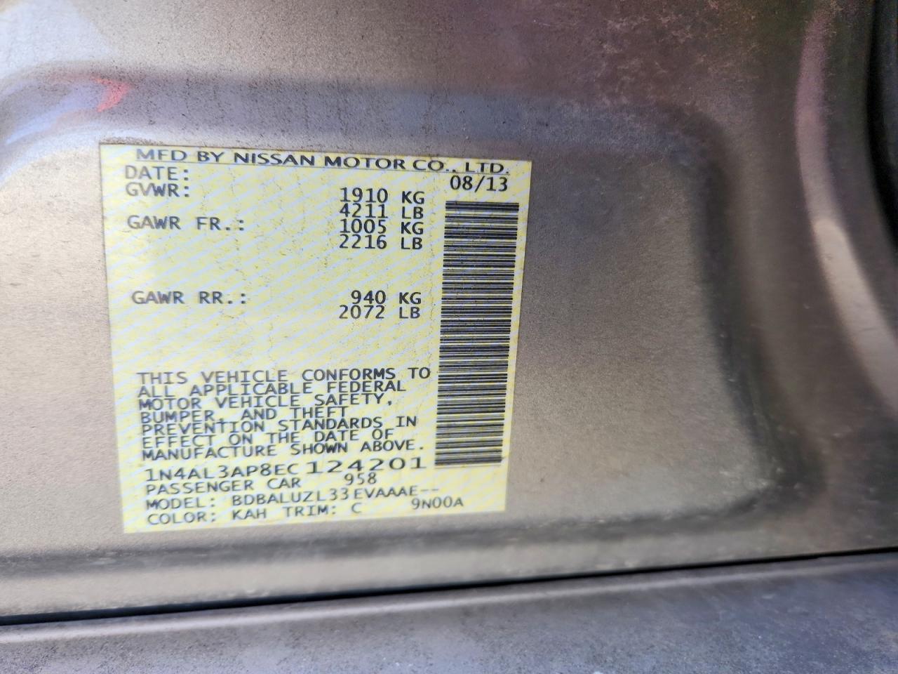 2014 Niss Altima 2.5 Sv Silver vin: 1N4AL3AP8EC124201