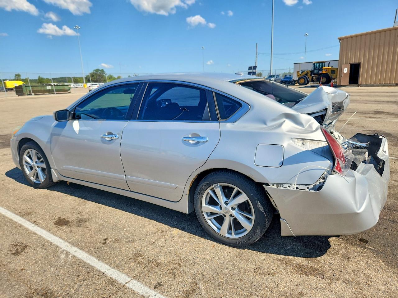2014 Nissan Altima 2.5 Sv Silver vin: 1N4AL3AP8EC138230