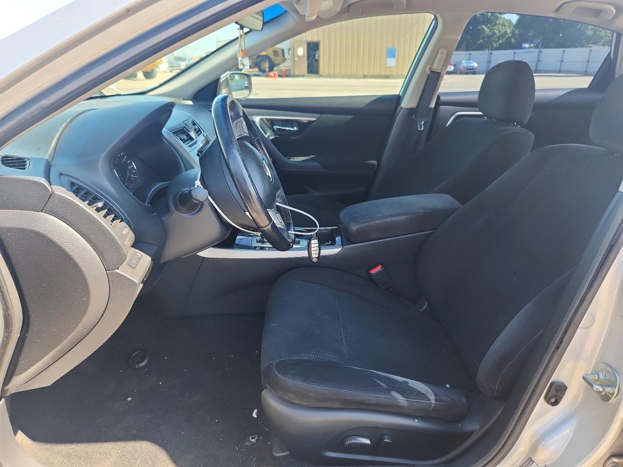 2014 Nissan Altima 2.5 Sv Silver vin: 1N4AL3AP8EC138230