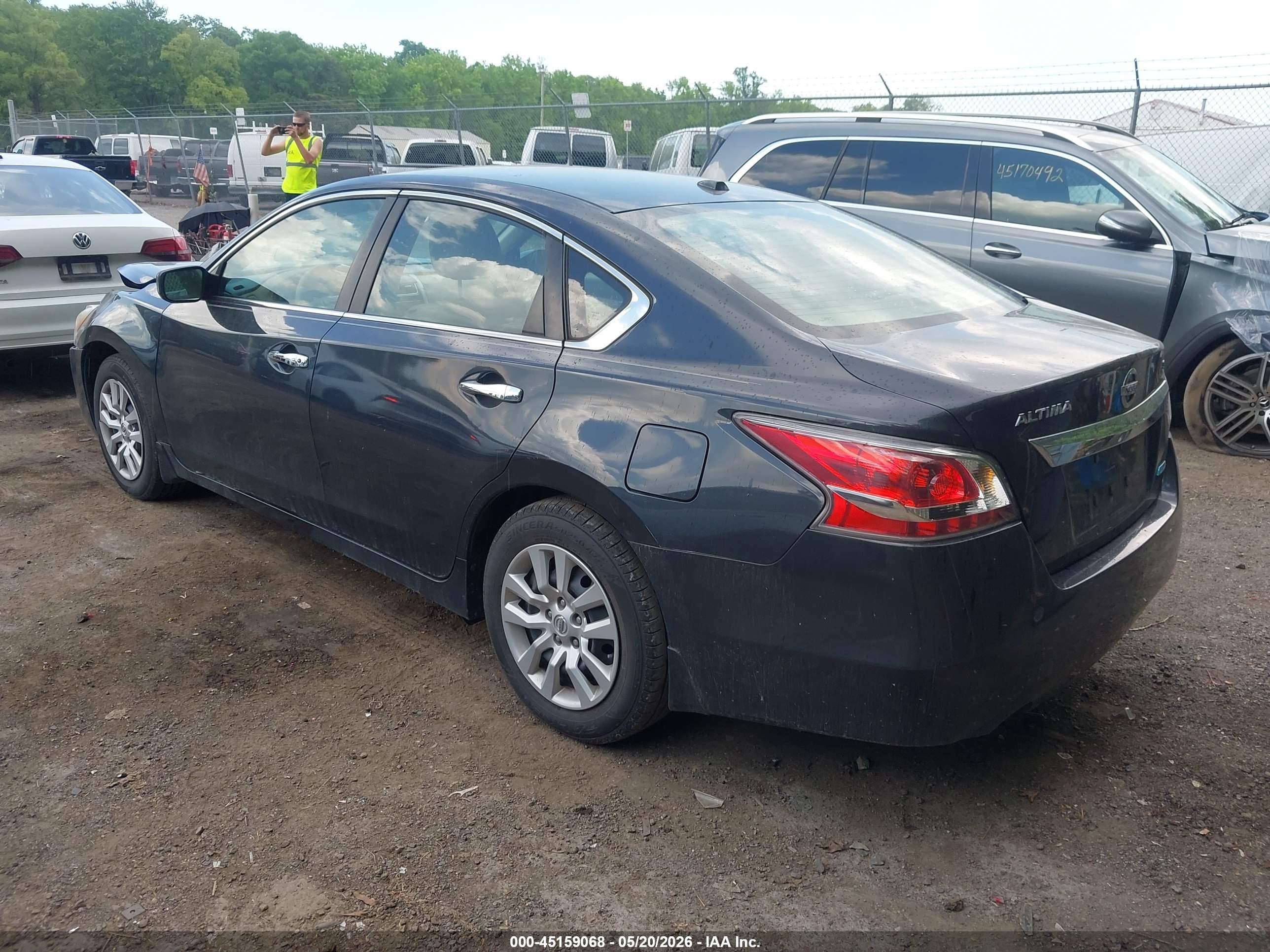 2014 Nissan Altima 2.5 S Gray vin: 1N4AL3AP8EC144951