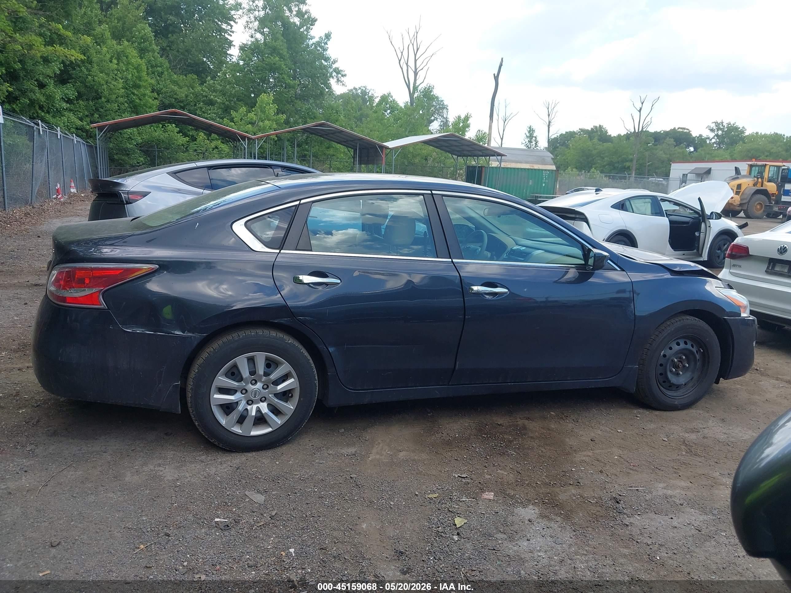 2014 Nissan Altima 2.5 S Gray vin: 1N4AL3AP8EC144951