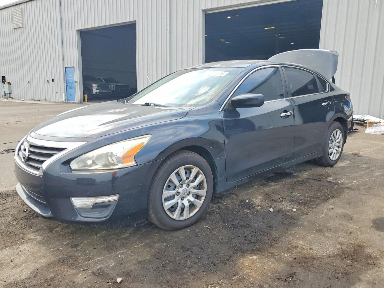 2014 Nissan Altima 2.5 S Угольный vin: 1N4AL3AP8EC148529