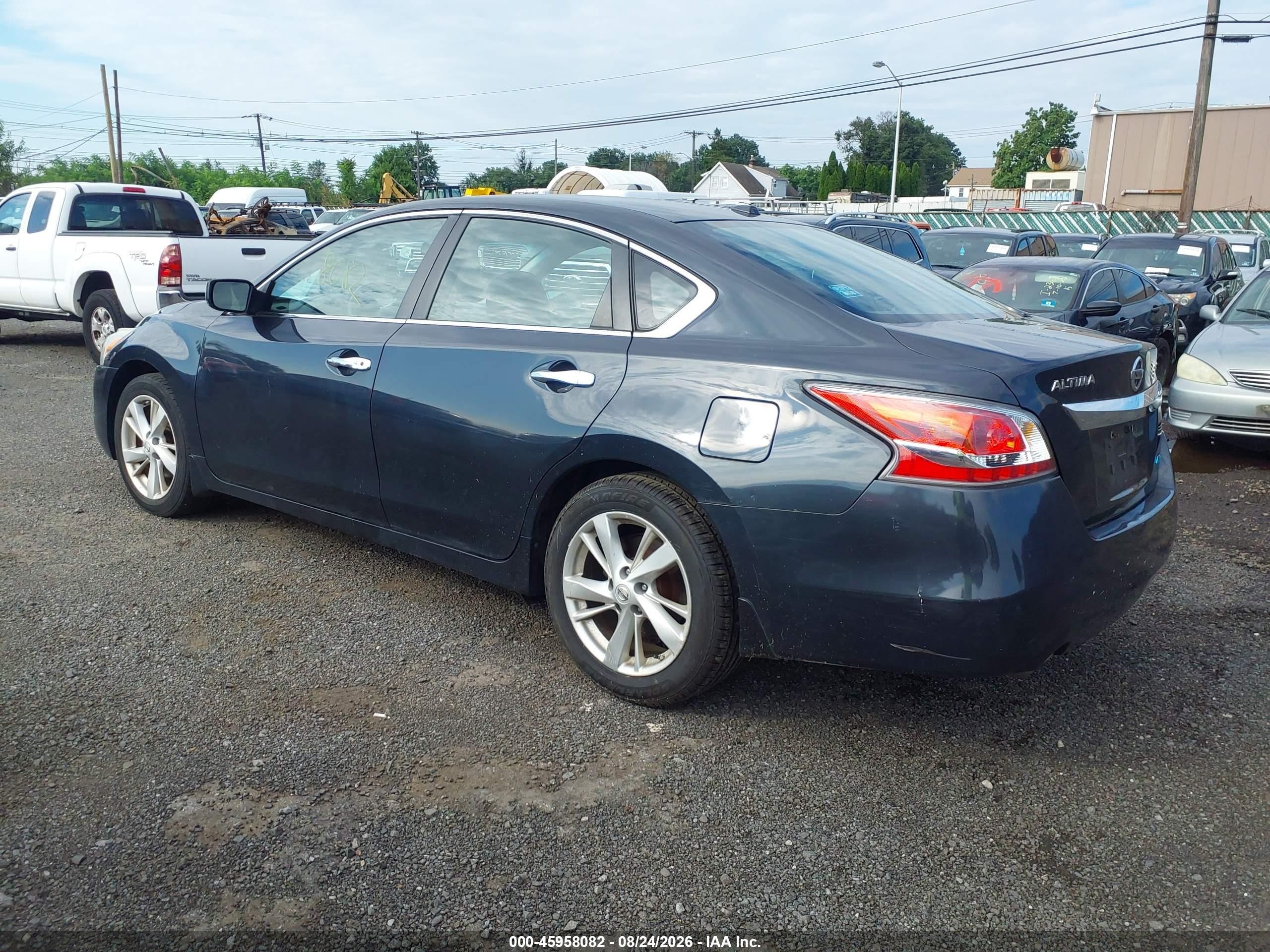 2014 Nissan Altima 2.5 Sv Black vin: 1N4AL3AP8EC151771