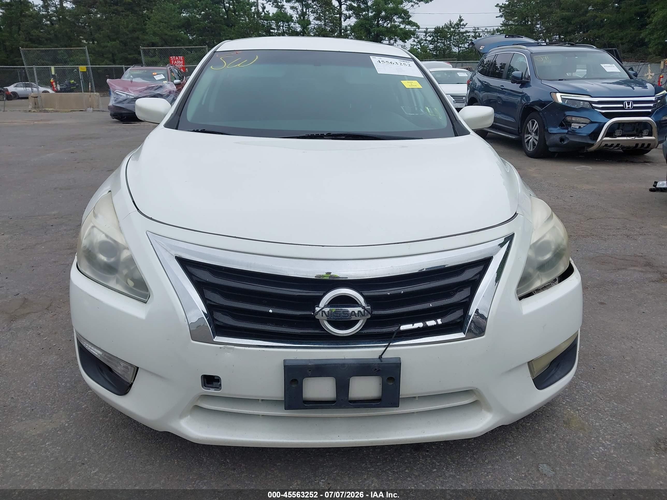 2014 Nissan Altima 2.5 S White vin: 1N4AL3AP8EC153374