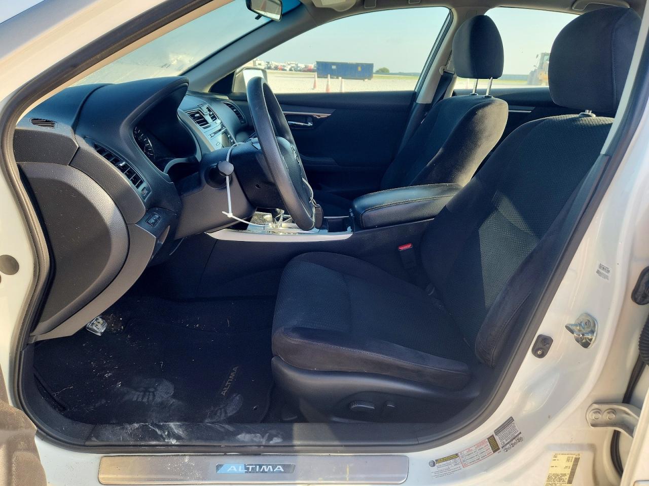 2014 Nissan Altima 2.5 S White vin: 1N4AL3AP8EC153469