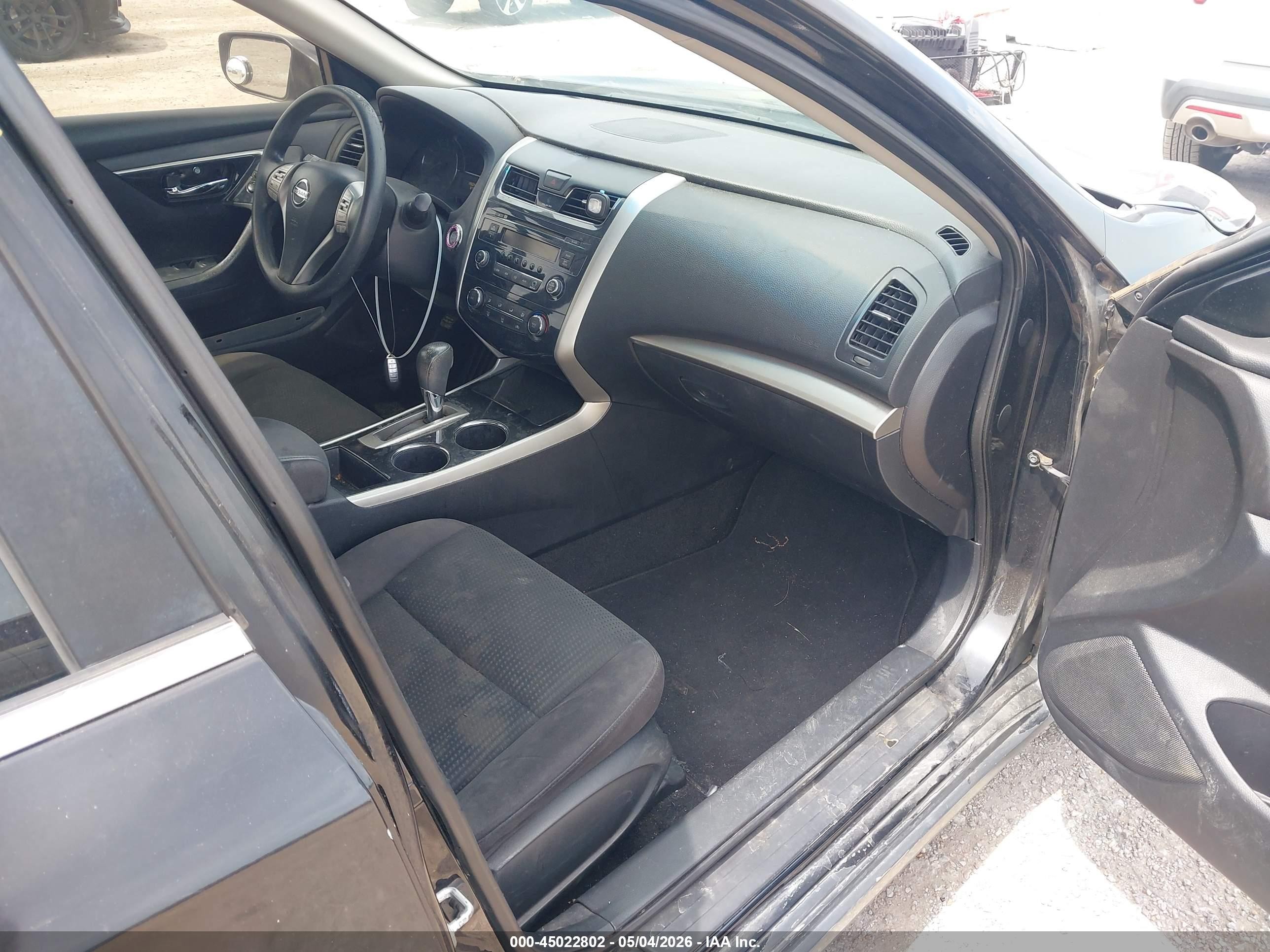 2014 Nissan Altima 2.5 S Black vin: 1N4AL3AP8EC185385