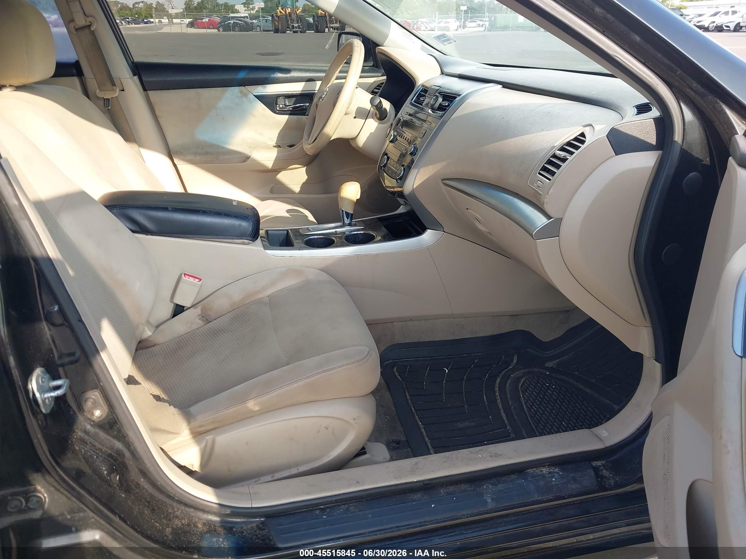 2014 Nissan Altima 2.5 S Black vin: 1N4AL3AP8EC188738